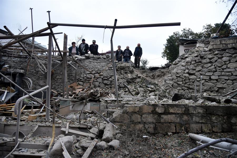 Confronto entre Arménia e Azerbaijão conta com mais de 240 mortos