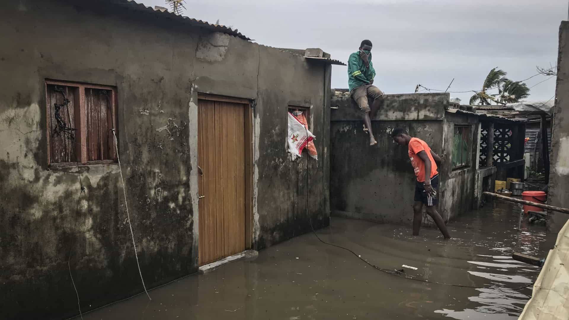 Ciclone Eloise destrói cidade da Beira, em Moçambique