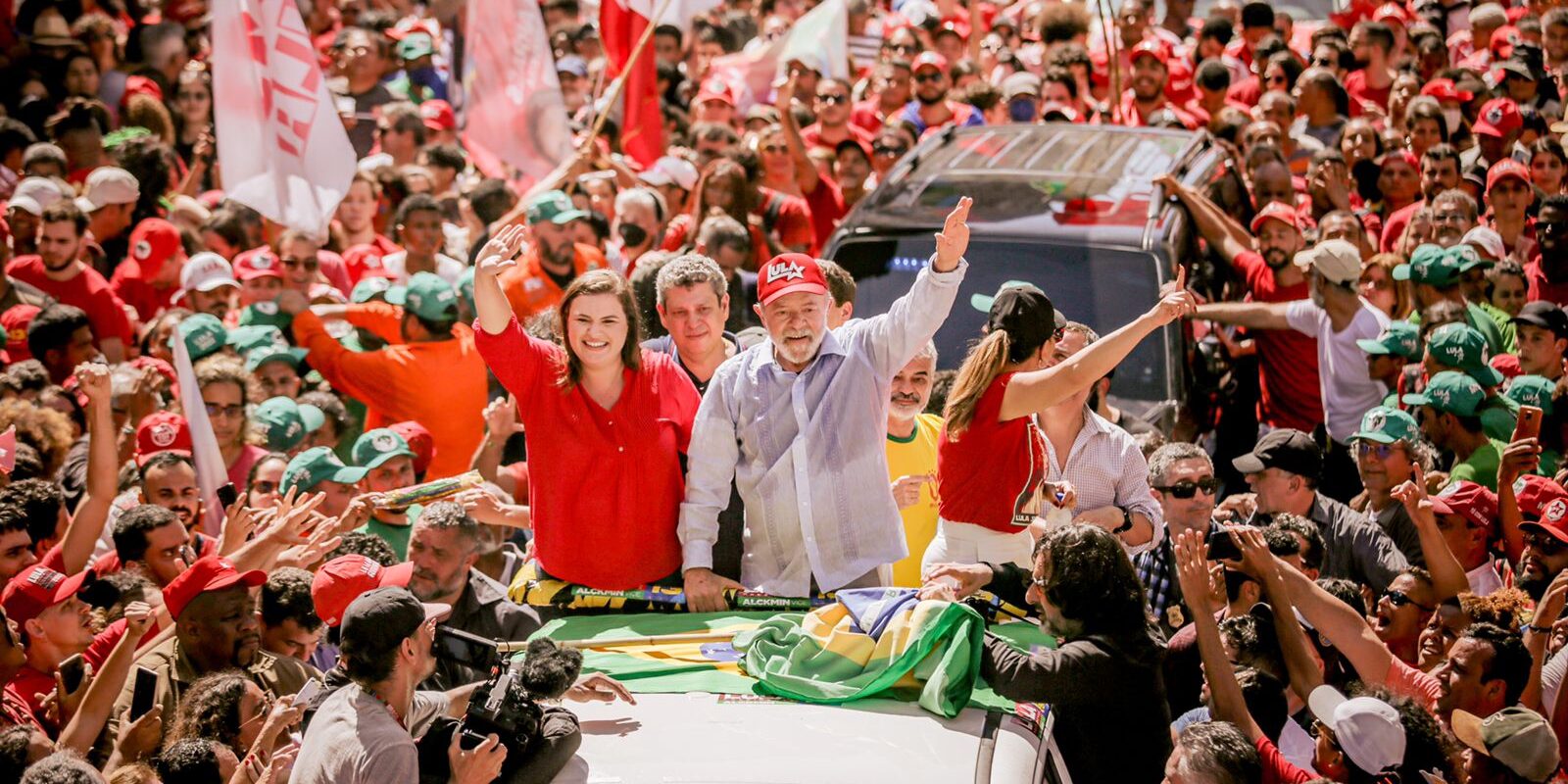 Lula da Silva eleito Presidente do Brasil na segunda volta das eleições
