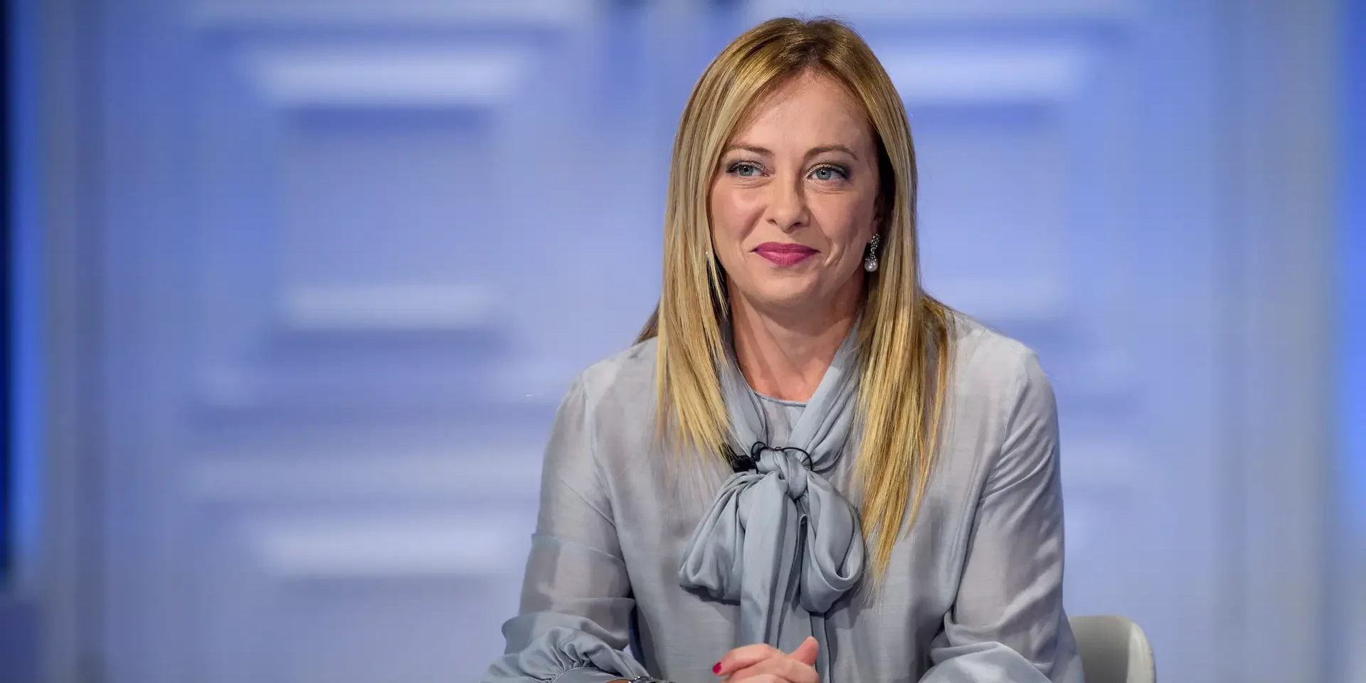 Mudança no governo italiano: quem é Giorgia Meloni e o que podemos esperar do seu mandato?￼