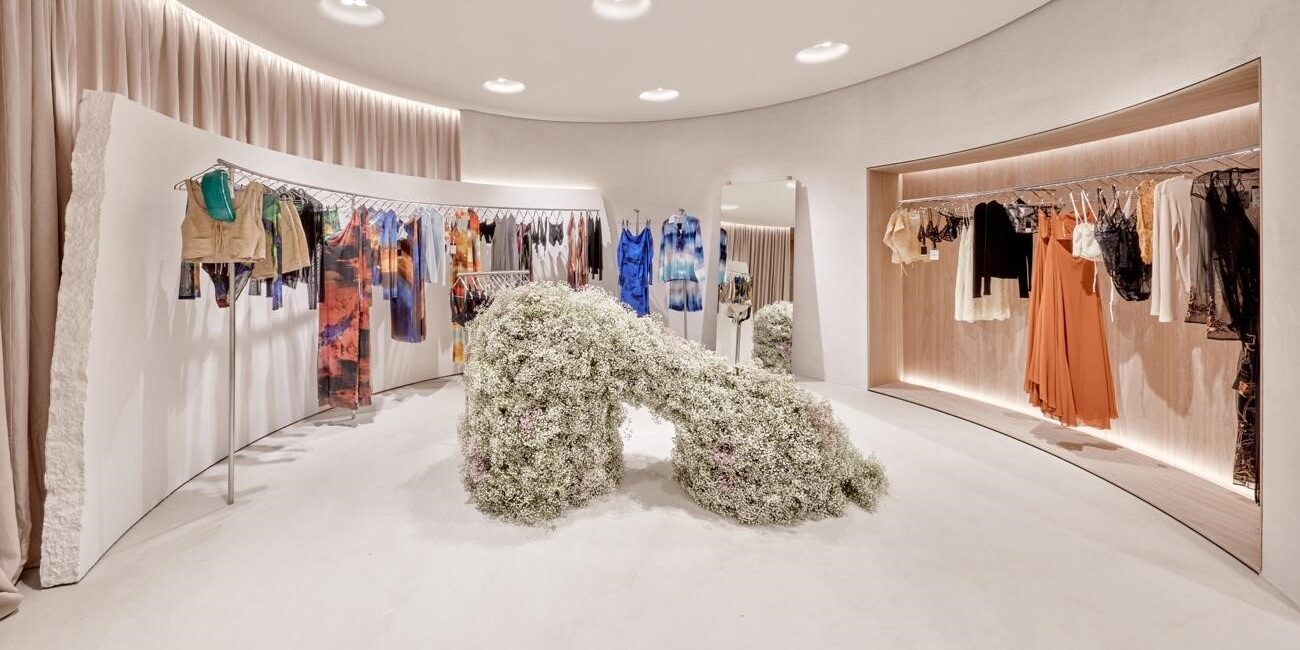 As novas lojas Zara e o conceito “white  box”