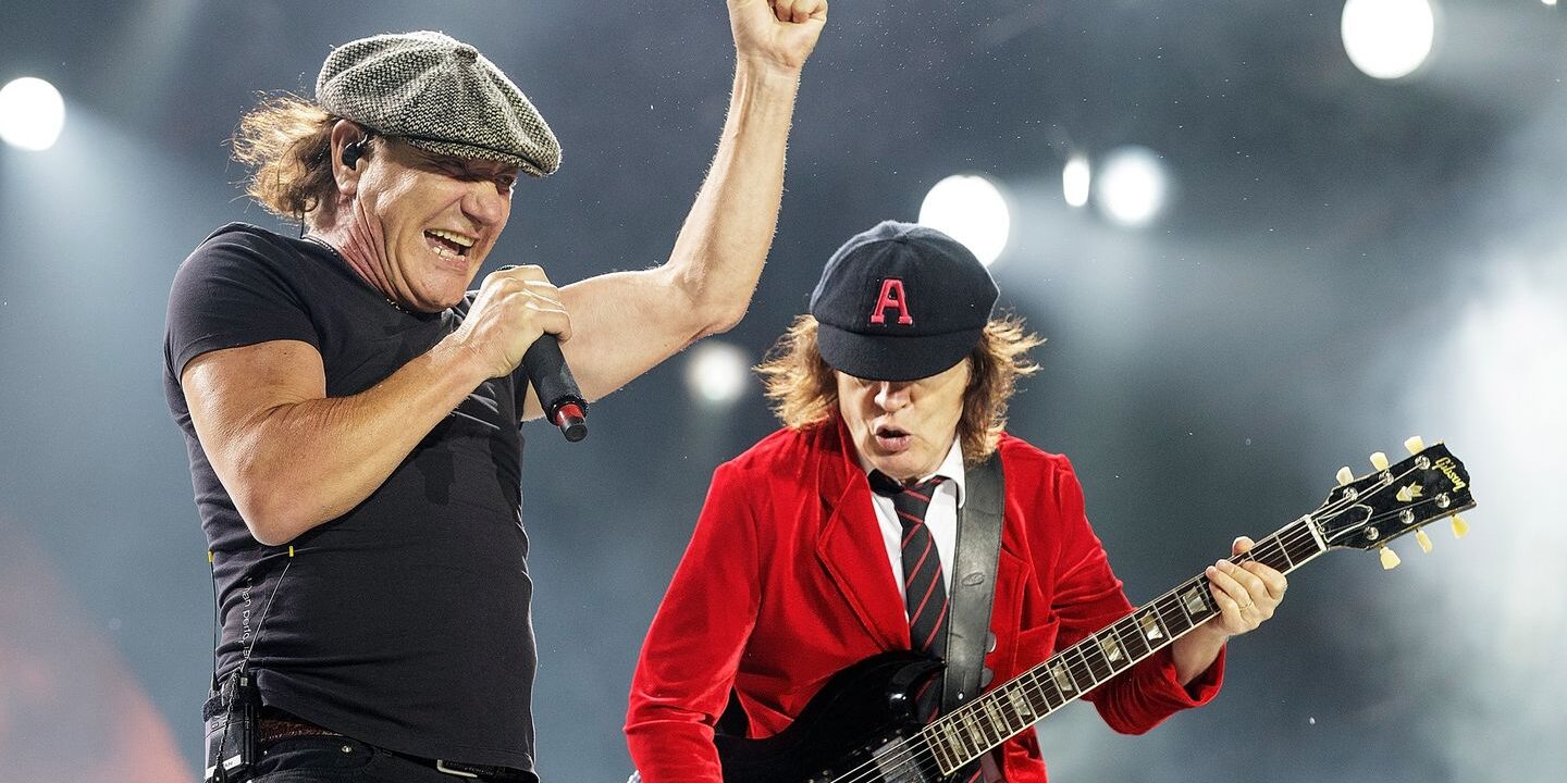 AC/DC: Reinvenção e Superação