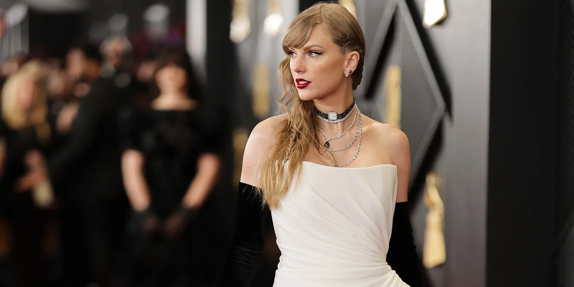 Os melhores looks femininos da passadeira vermelha dos Grammys 2024