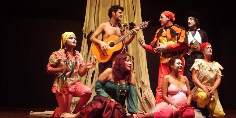 O figurino no teatro e a sua importância na arte